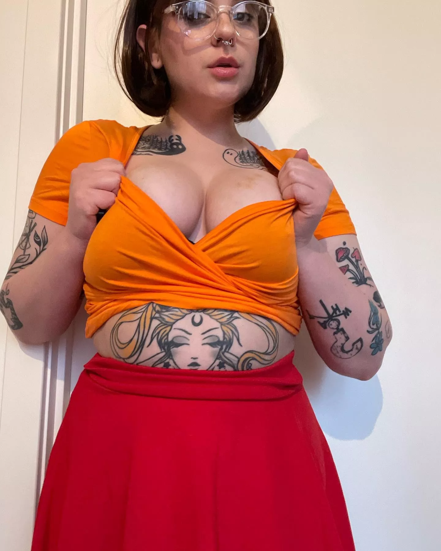 jinkies! ❤️🧡