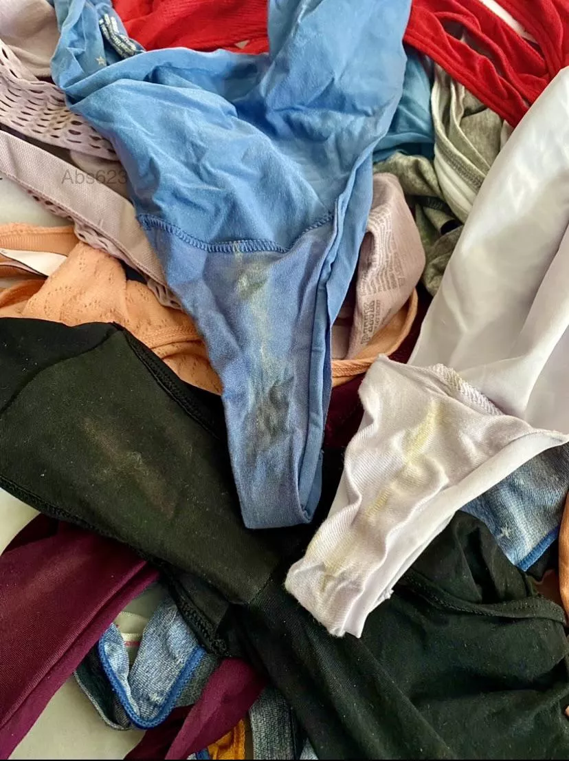 Just a horny Milf and her creamy panties 💦 (one day wear)