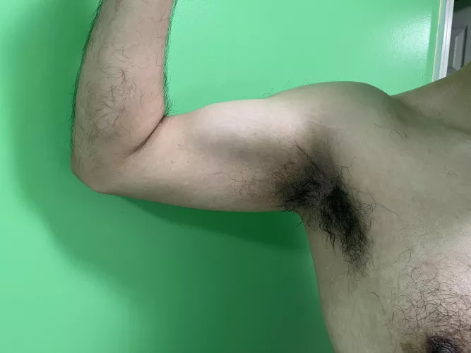 Just finished my workout and I’m all sweaty. Want to take a sniff??