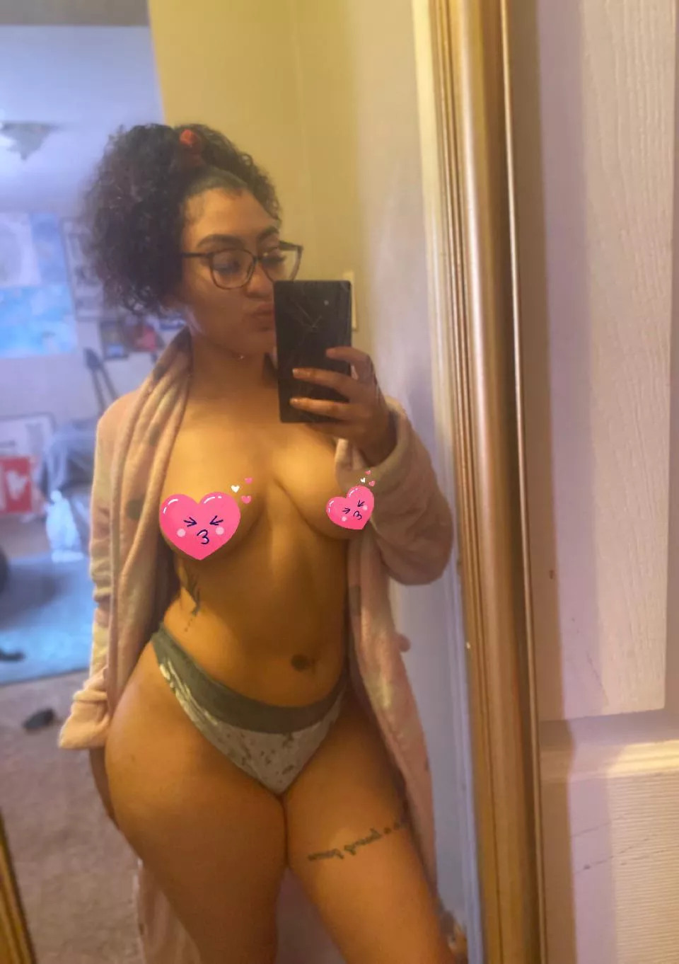 Let me lock that clit away [domme]