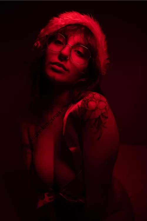 love me? have me 🎁✨🖤