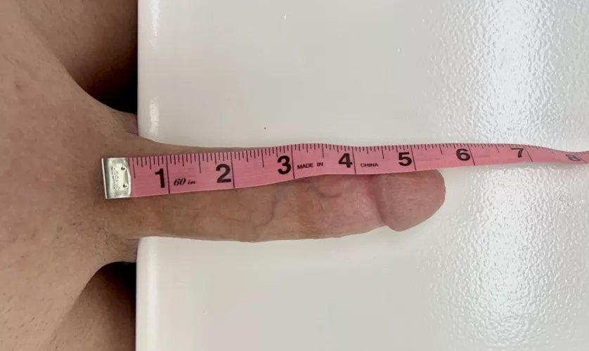 My average 18 year old white boi dick, can you beat me? 😼