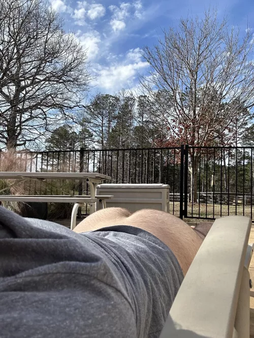 Nothing better than taking my shorts off 🤗