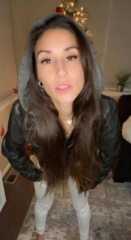 Only mild until the kids go to sleep 😈 [F]31