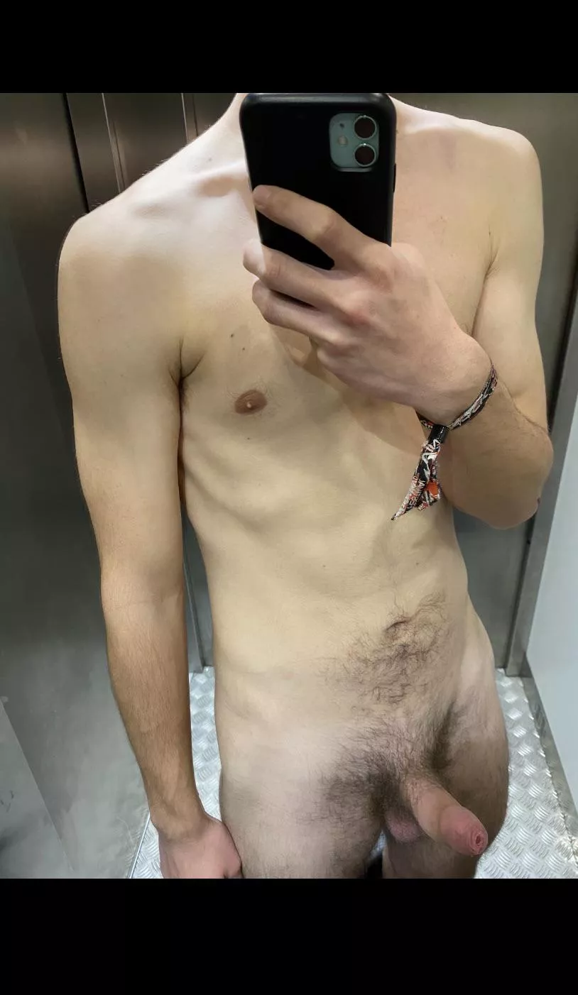 Ops… where are my clothes?