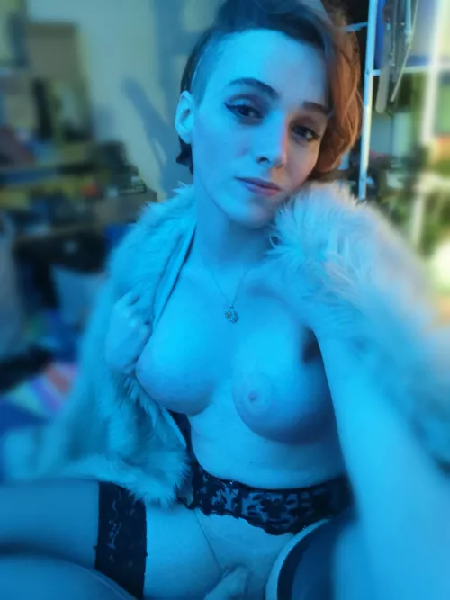 Remember to stay warm, sluts 💞