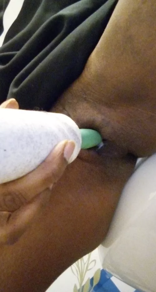 shove it deeper daddy 😩💦🍆