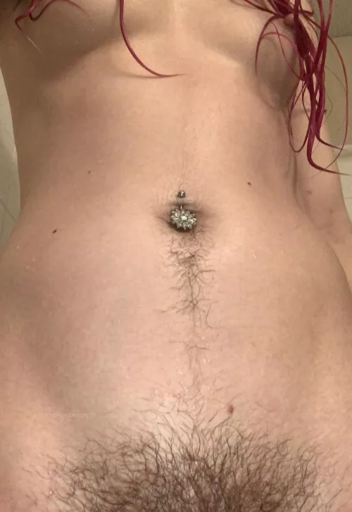 Still dripping wet just out of the shower 😅