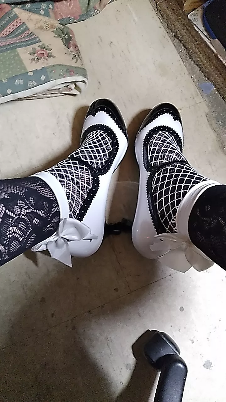 The bows makes this look so much better