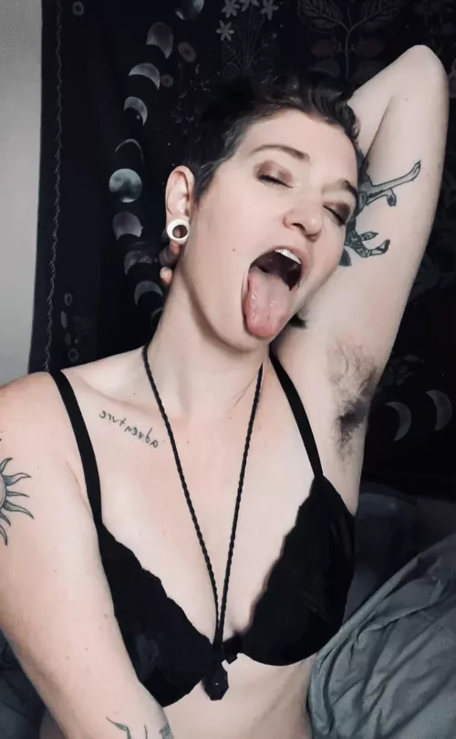 Think I should shave?