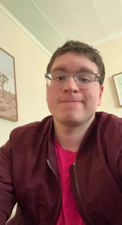 Very chilly this morning 🥶🥶🥶what’s everyone go to game for this kind of weather? Mines Pokémon.