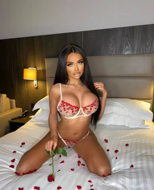 will you order this bimbo for valentines?