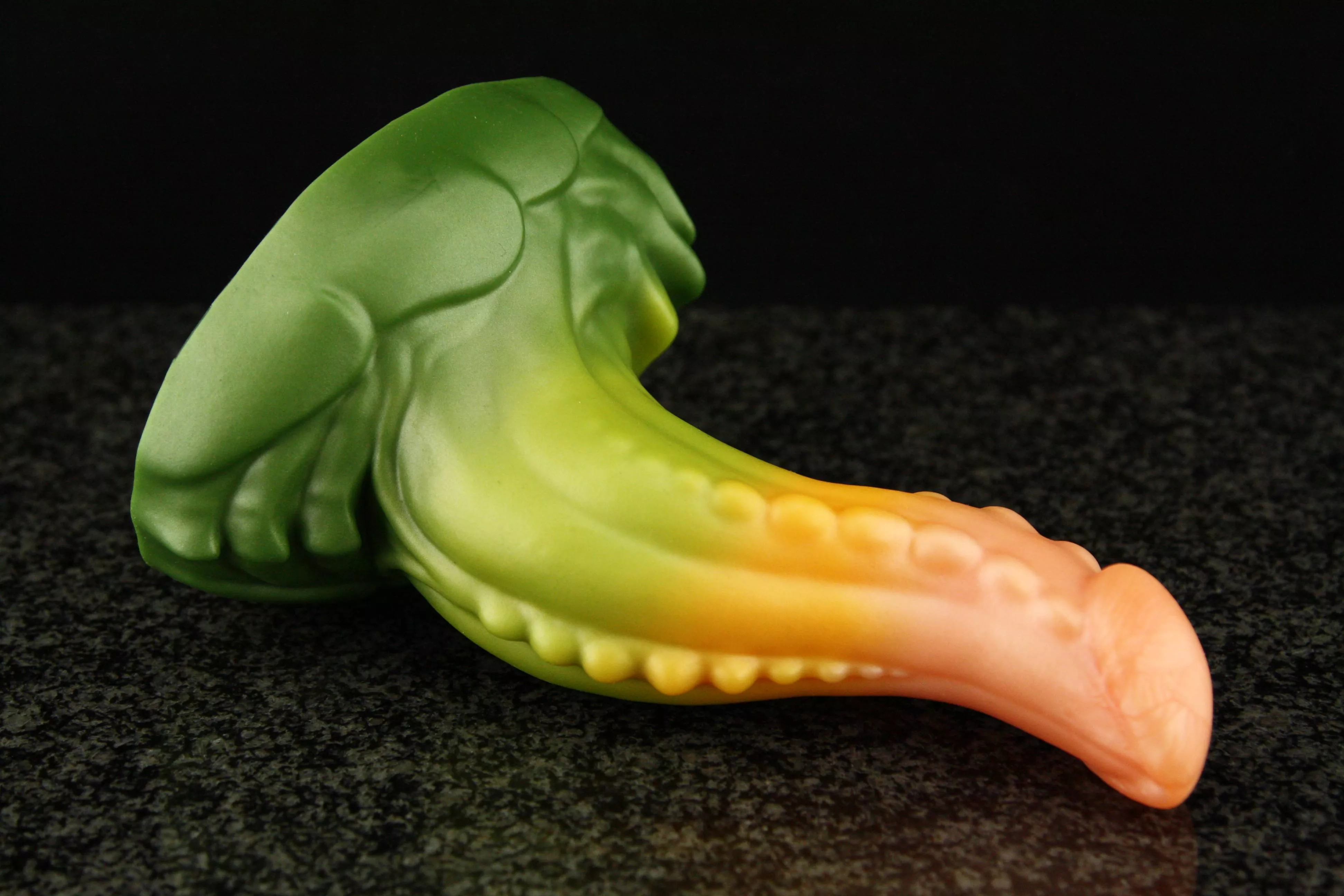 [WTB] Reposting to include some key words. I'm looking for the Feathered Serpent Pretzal of any size, US. As mentioned, BD no longer offers fades for Pretzal.