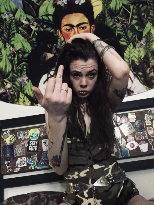 You love the sort of women who will actually just k!ll you.. 😏