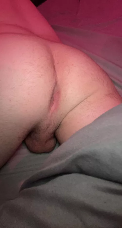 18 aussie bottom ive been naughty i need a dom daddy to punish me kevinnp142