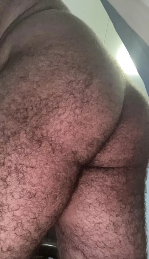 19 with a hairy butt
