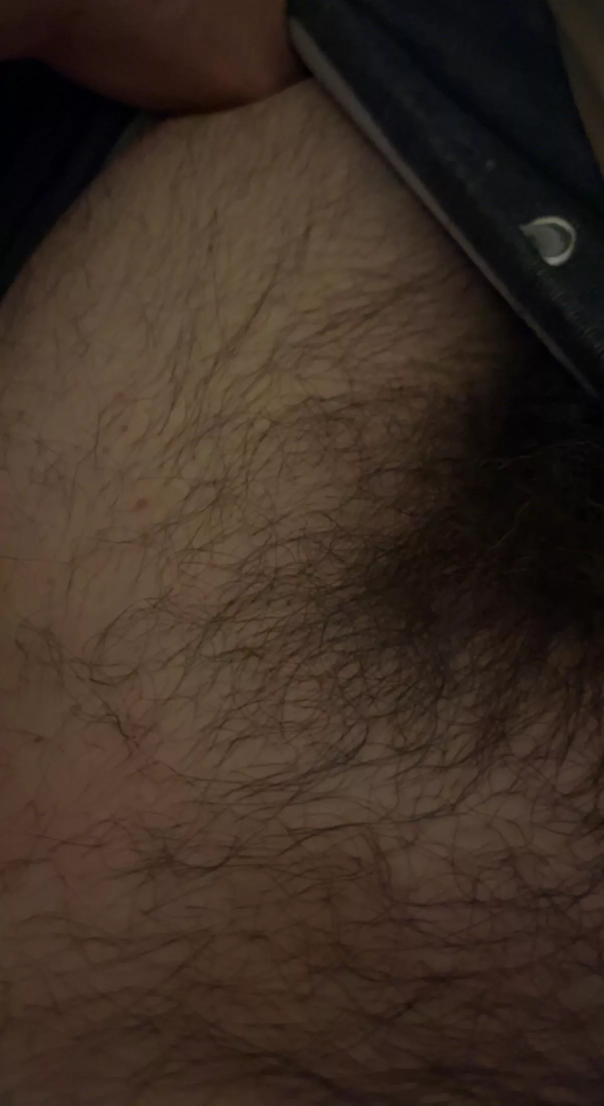 23 m curious guy. I'm really lazy to shave my cock and balls, they got super hairy. Anyone wanna help me out or even better, shave together? snap: khansrival