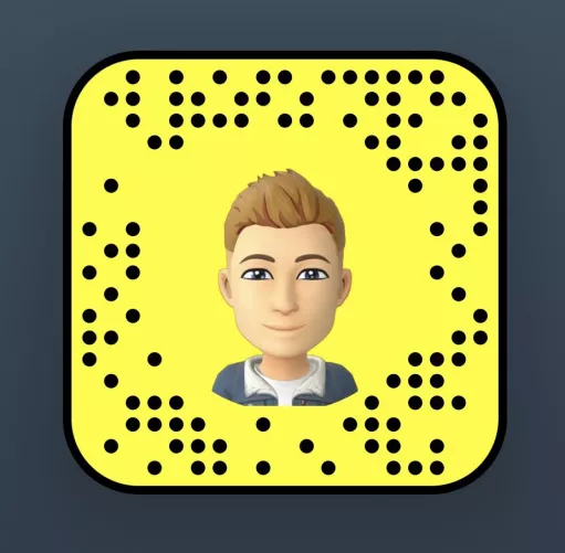 28 loves hairy chest guys for quick live add me gaybubi