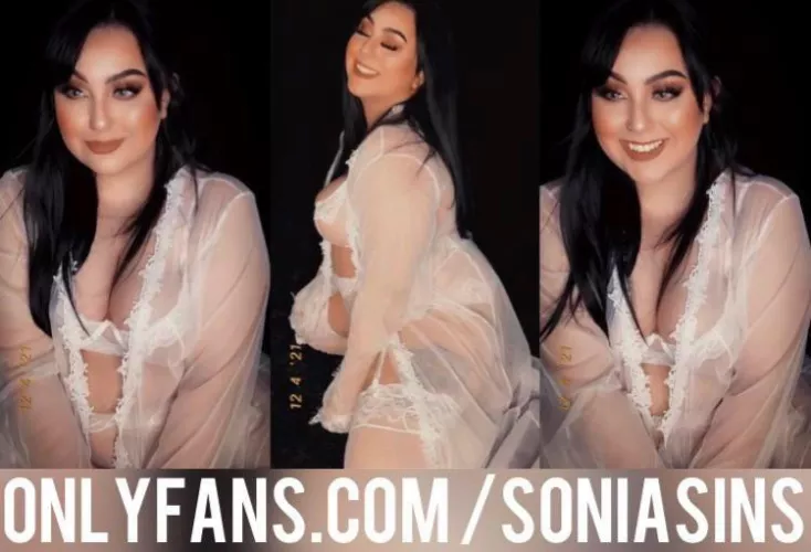 $3.00 sale! Only/fans: @soniasins