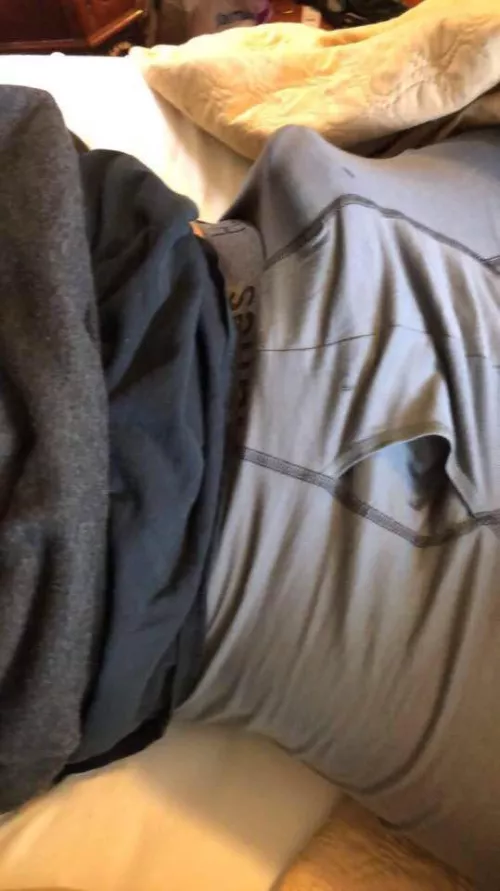 31m smoking then stroking