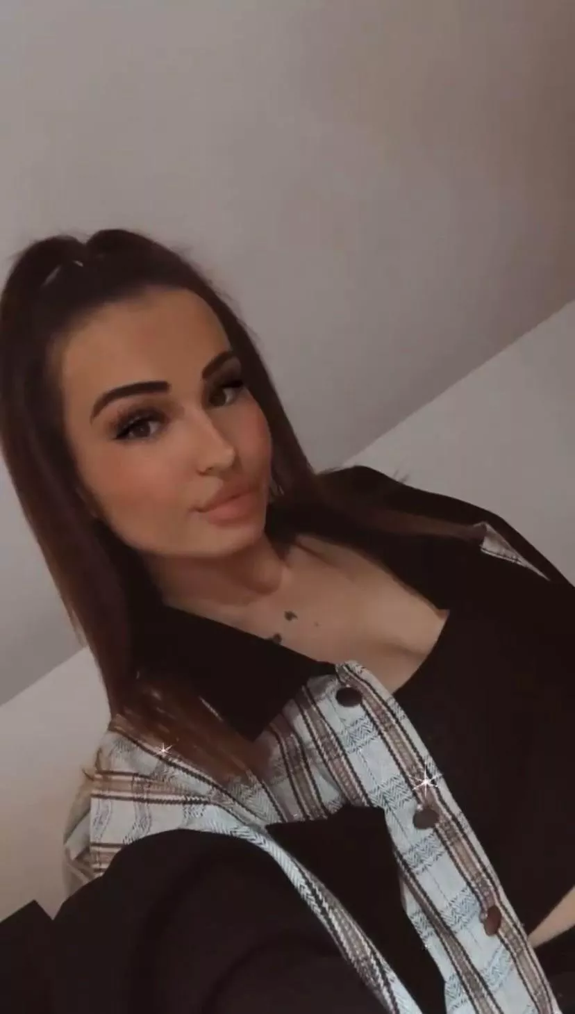 Am I cute enough for you to cum?