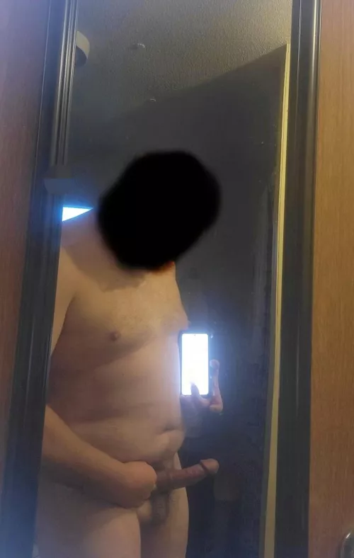 Any ladies need a (50) chubby country feller