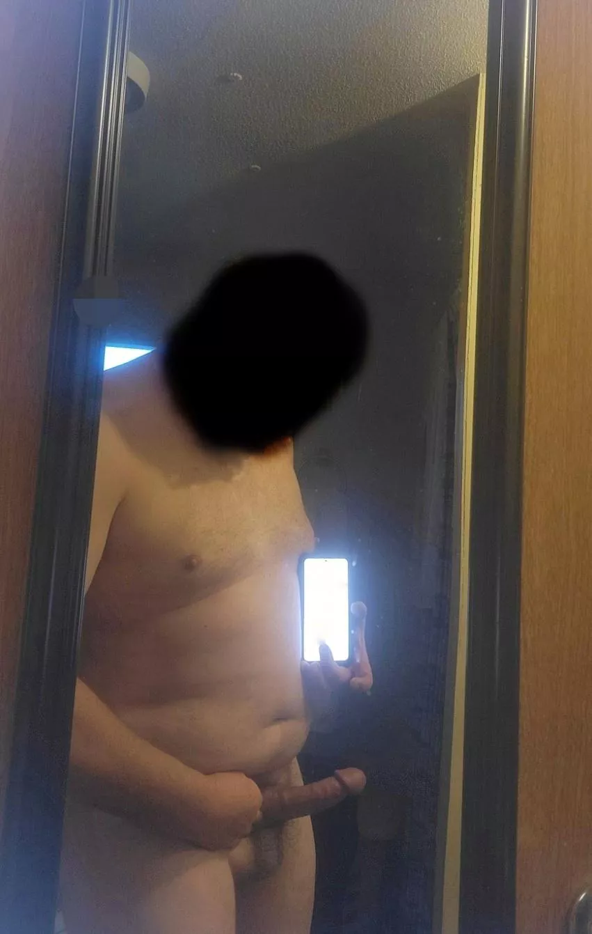 Any ladies need a (50) chubby country feller