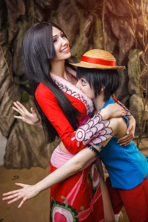 Boa Hancock and Luffy cosplay (Boa by BellatrixAiden)
