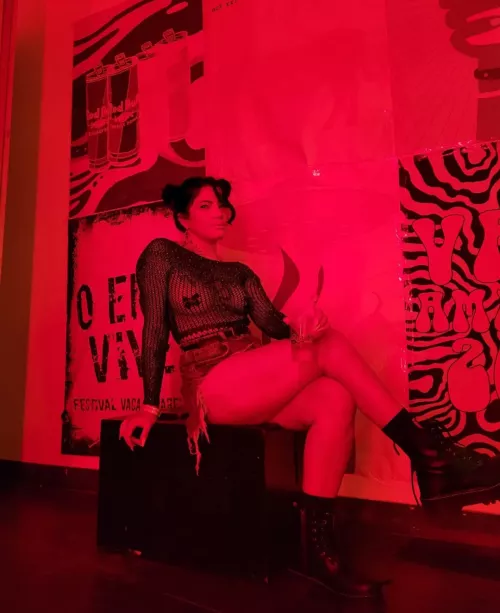 can i be your submissive goth gf?