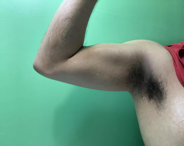 Can you lick off the sweat for me?