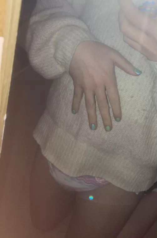 Can you see my diaper? 🤭