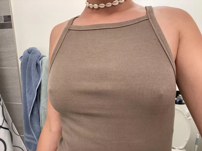 Choker ✅ bra 🚫 aand Im ready to go!