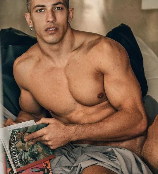 “Christos Katsavochristos” …