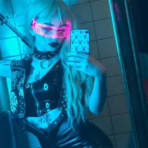 Cyberpunk girl by Elzaa Darkness(me) <3