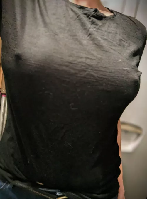 do you like my top?.