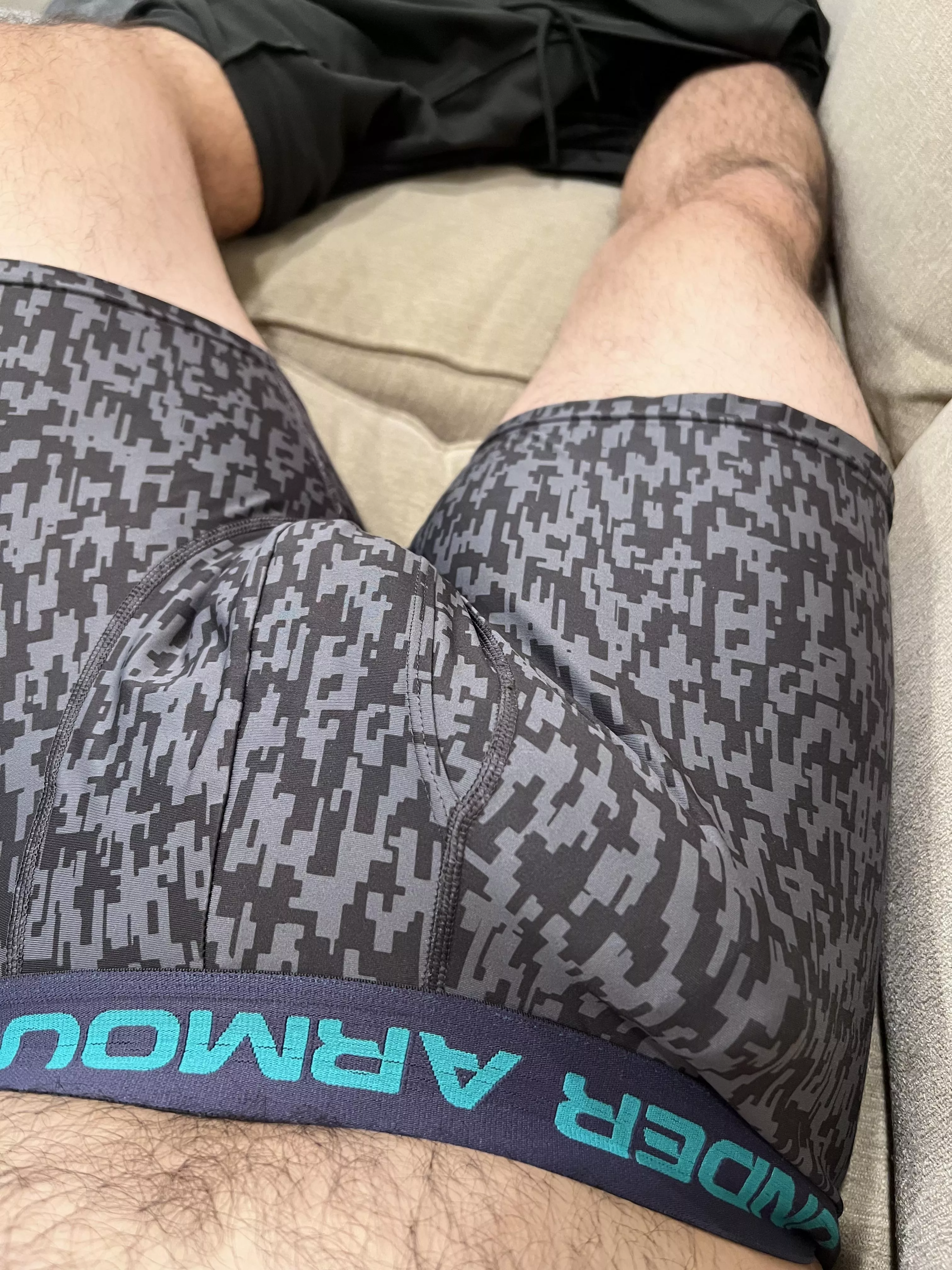 Does it hide well, or not?