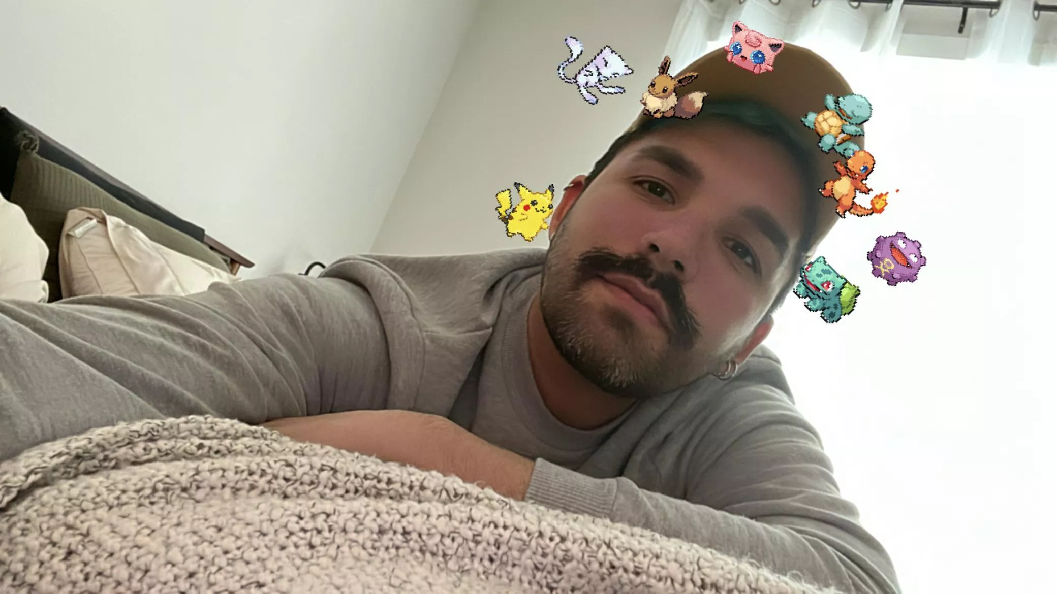 Done with work for the day. Now to play some Pokémon SV 🤗