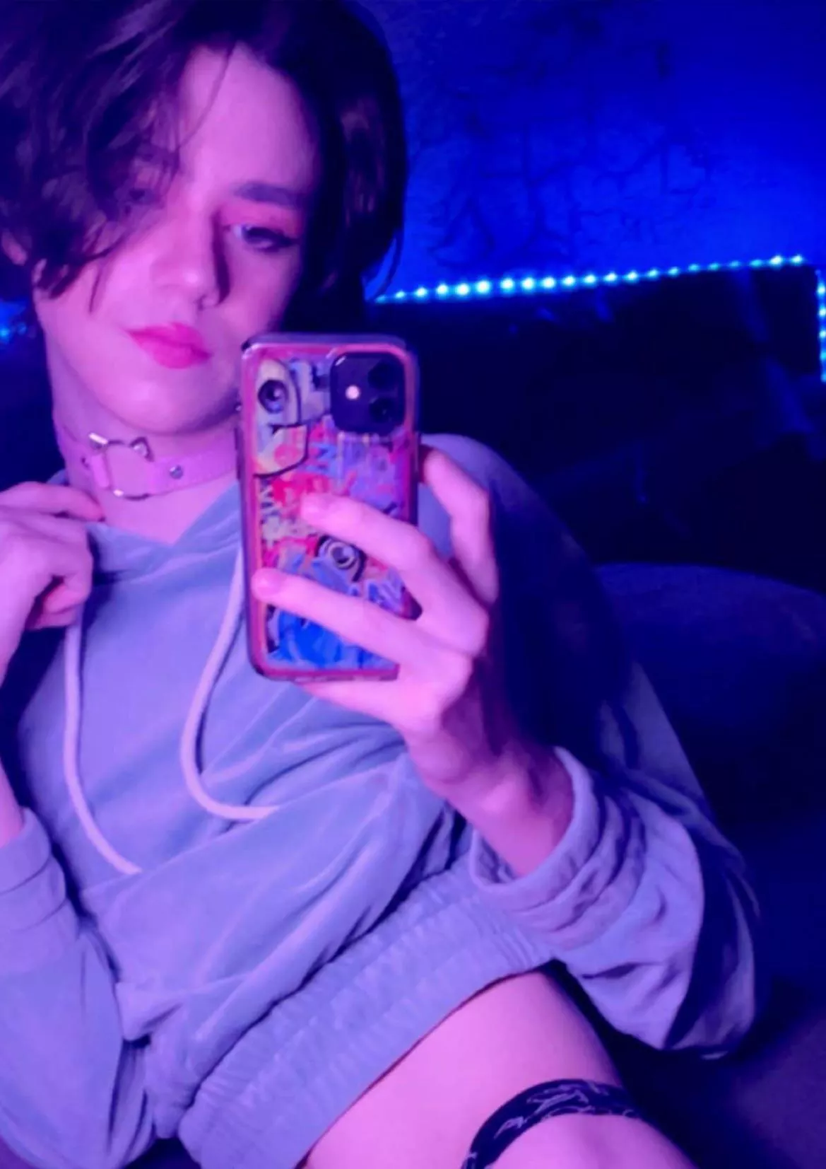 Felt cute. Sup hotties.