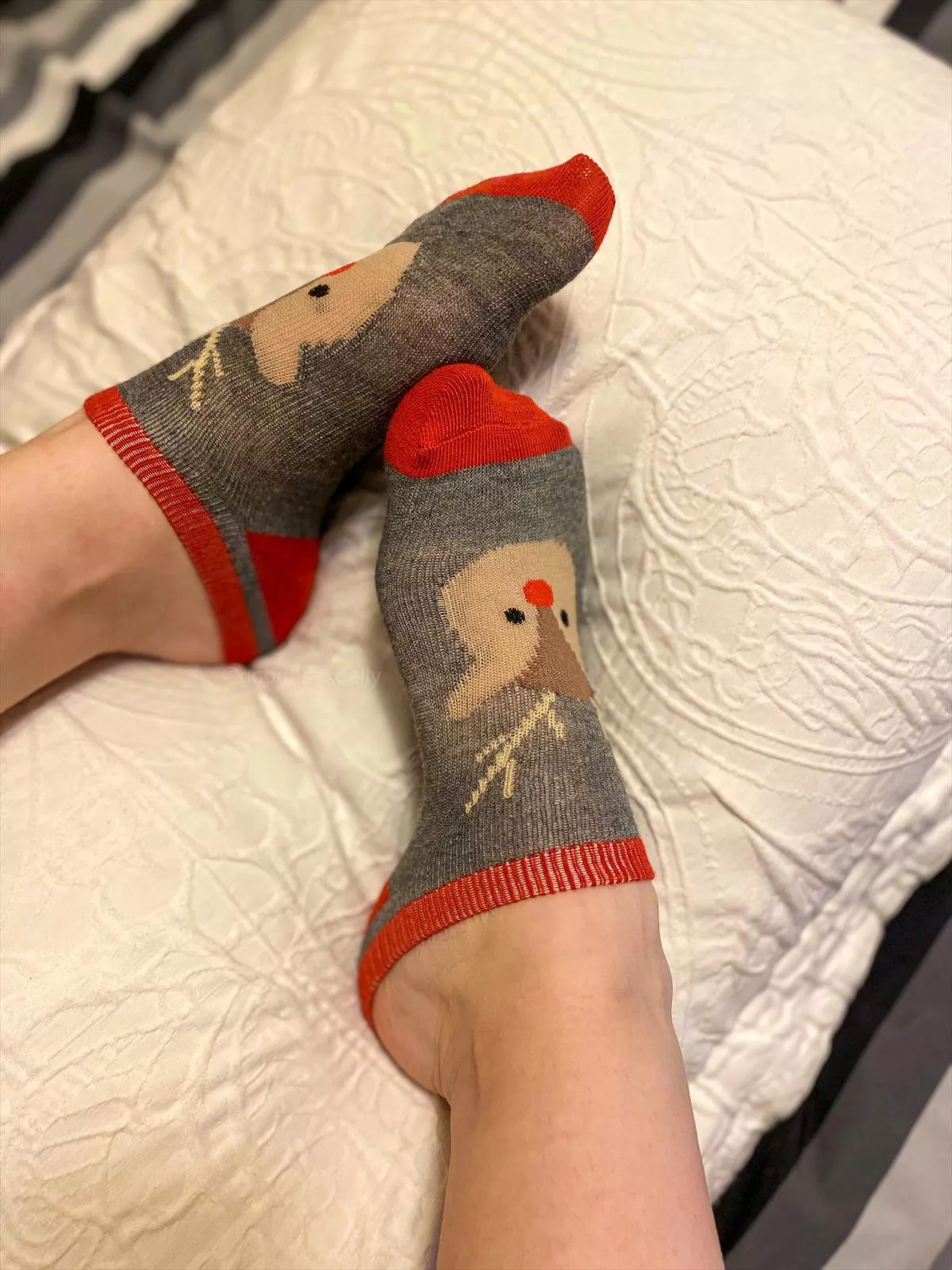 [female] Either my feet are really big or they’re just happy to see you