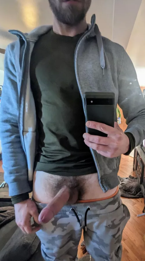 first time sharing here 🧔‍♂️🍆