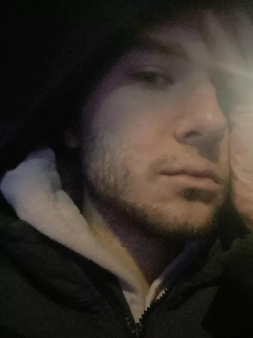 Frozen in a car, for a midnight rendezvous that never happened 🥺