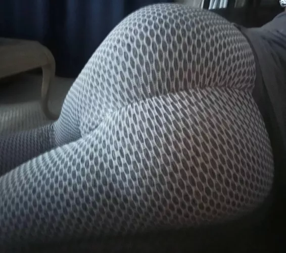 Hope you love my ass in these leggings as much as me