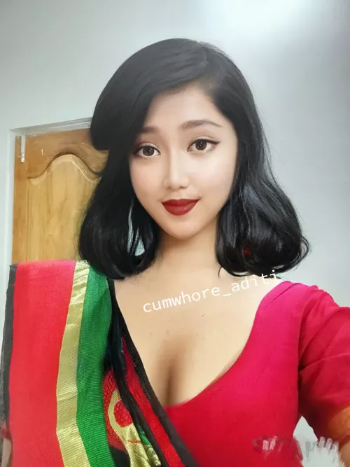 HOW DO I LOOK BOYS💙