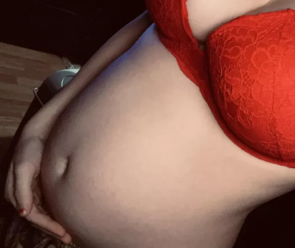 How is my belly looking at 24 weeks?