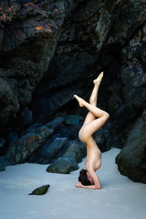 I can do it upside down!