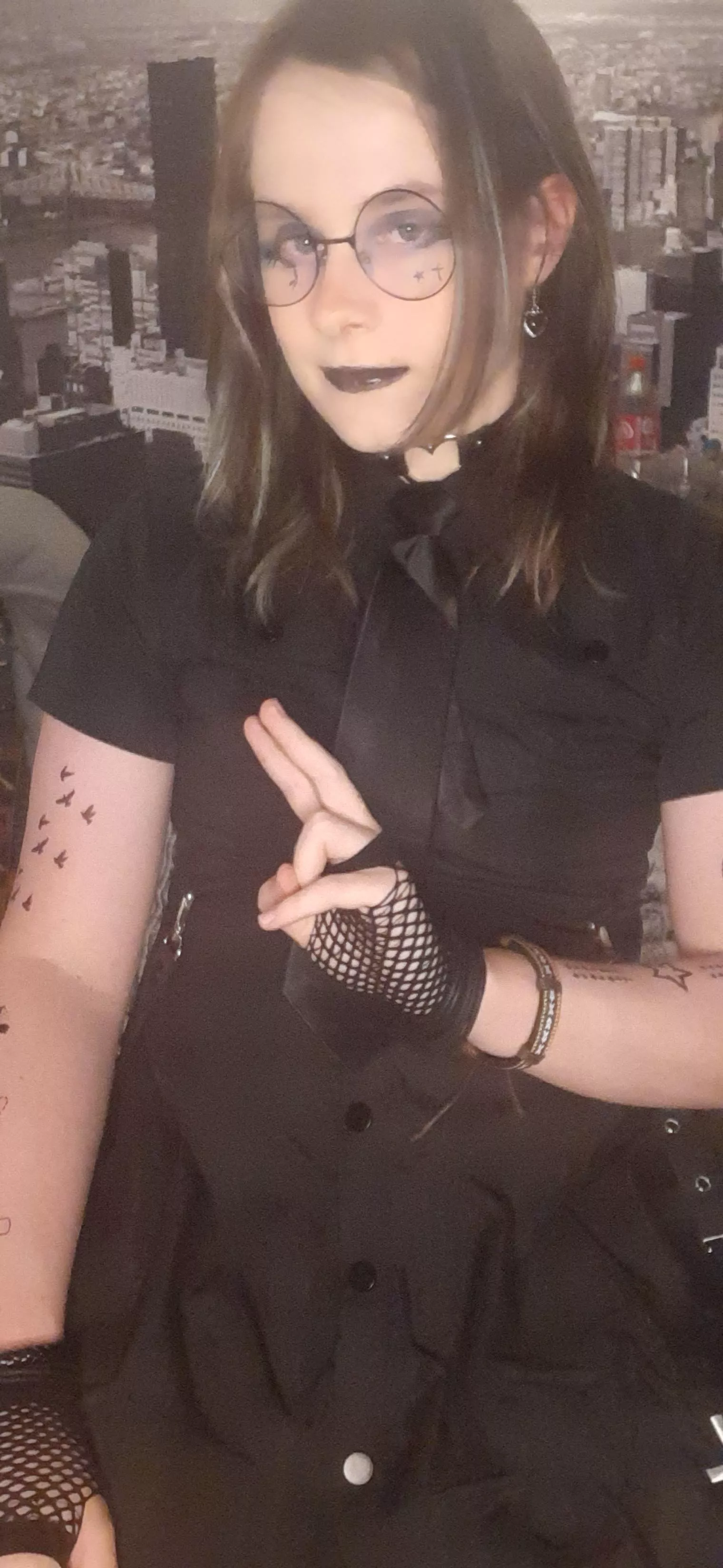 I love a gothic look feels great 👌