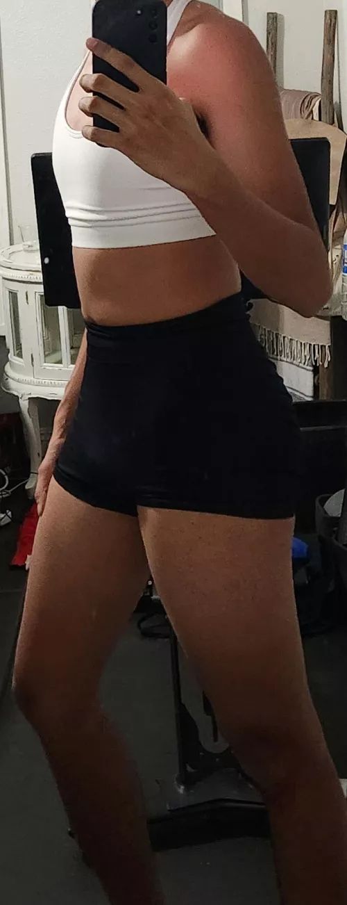 i wanna get more skinny ;~;