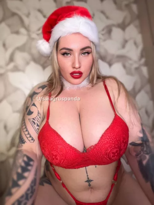 let’s have some holiday fun😈