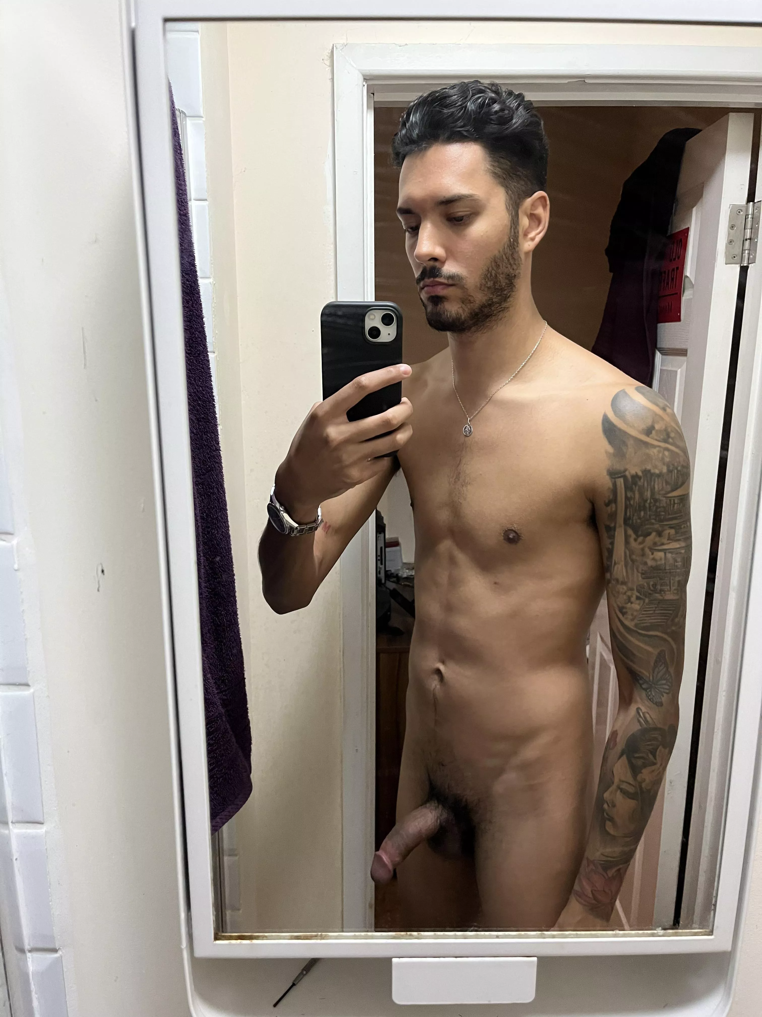 M27, first time posting on here so pls be nice 😅