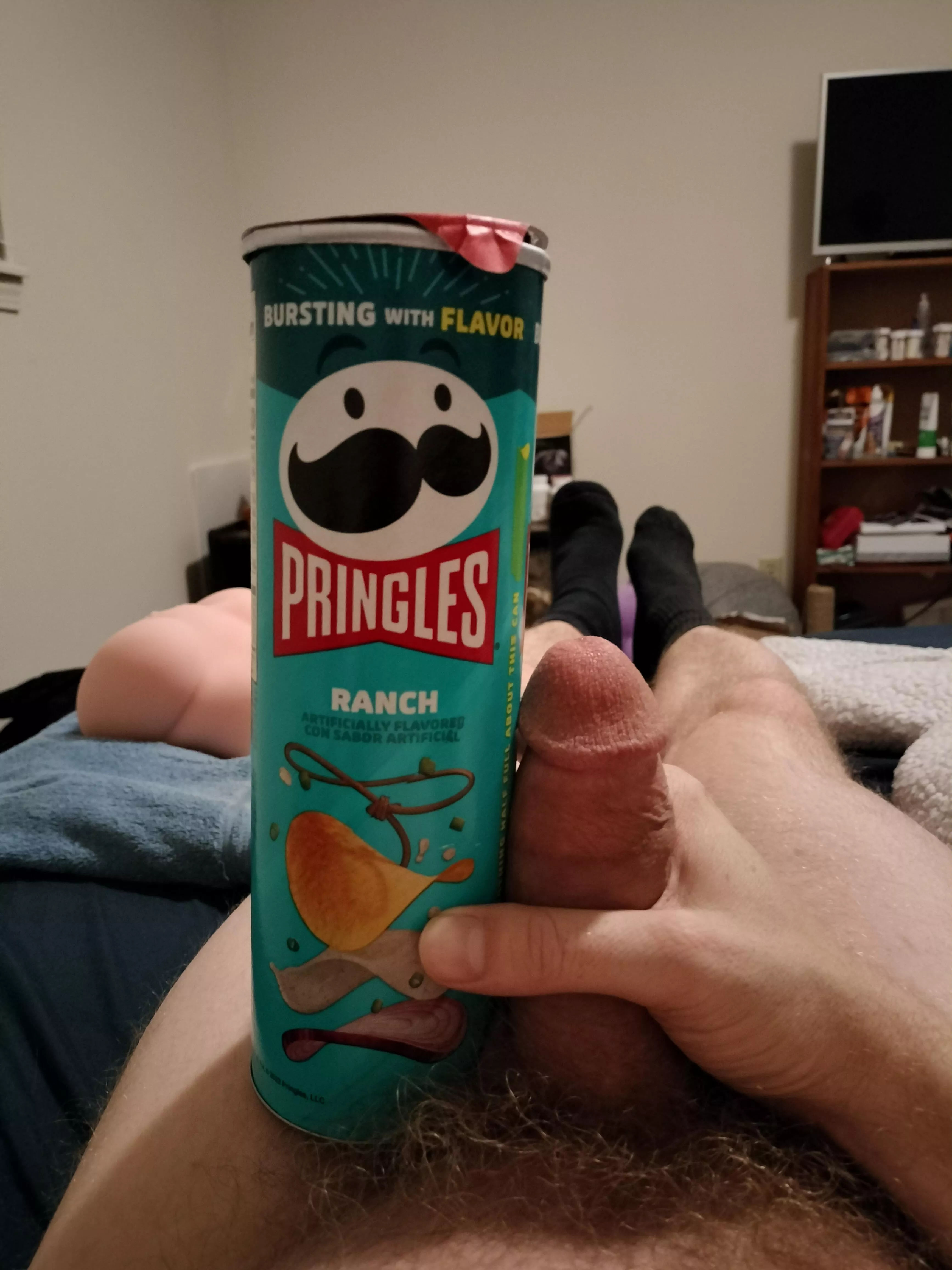 My 6.1 inch next to a pringles can. Feel free to put me in my place.